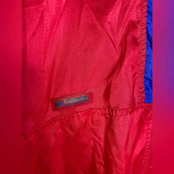 Vintage|| Colombia Red color-blocked Full Zip Wind Breaker, as sold on Urban - Picture 4 of 11
